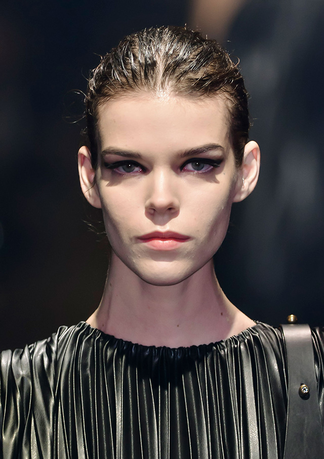 Красота в деталях: образы с показа Lanvin (фото 5)