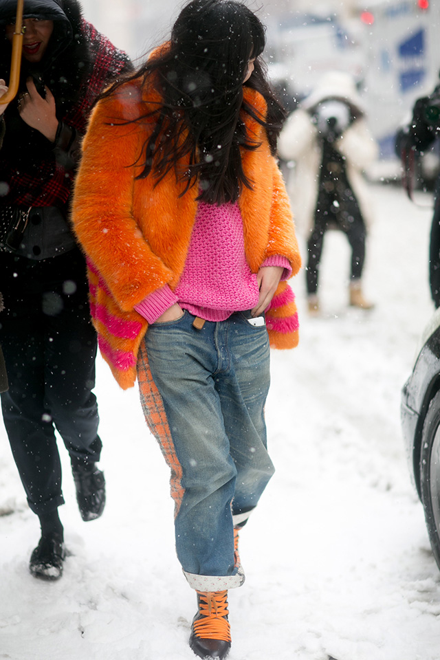Неделя моды в Нью-Йорке AW14: street style. Часть VIII (фото 8)