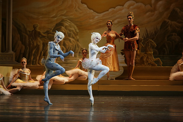 Английская "Сильвия" открыла фестиваль балета "Мариинский" (фото 6)