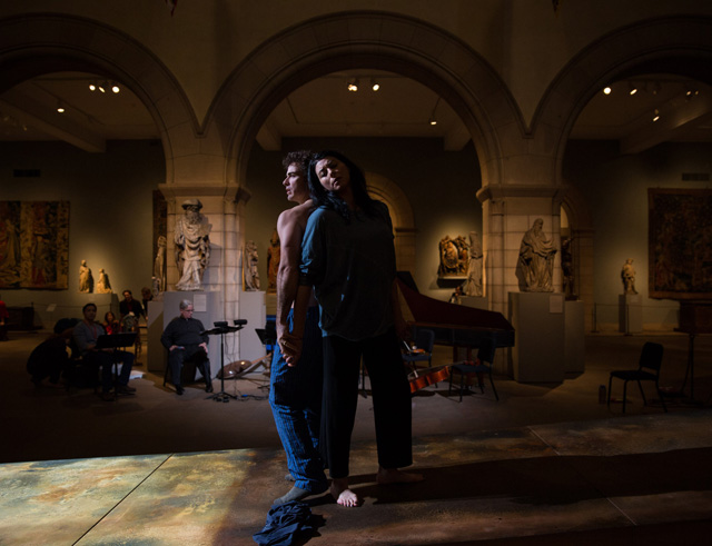 Опера "Мне нечего тебе рассказать" в музее Метрополитен (фото 1)