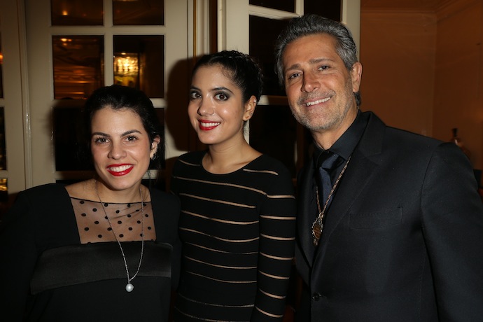 Нур Фэйрс, Карлос Соуса