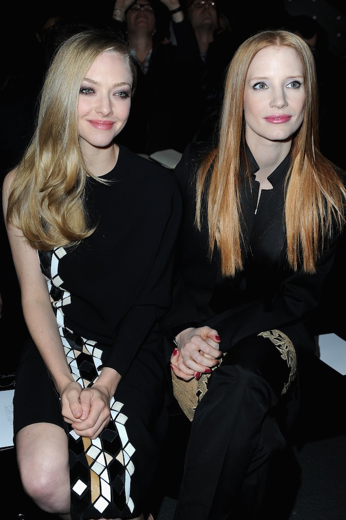 Аманда Сэйфрид и Джессика Честейн