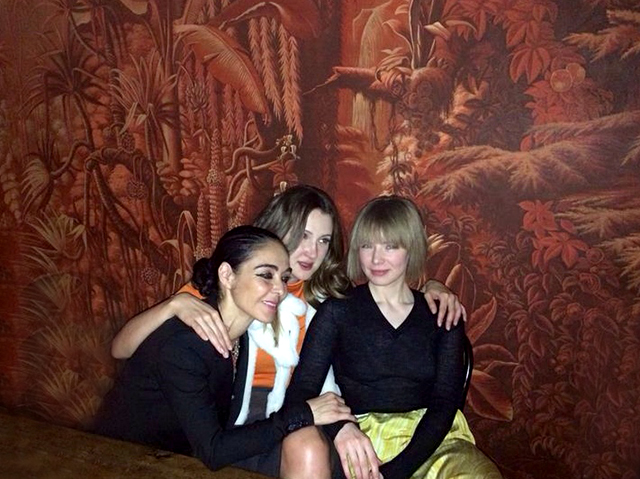 Отмечаем день рождения Ширин Нешат в Москве вместе с Викой Газинской, Ольгой Свибловой, Васей Церетели и другими Мария Байбакова о Баку и выставке Love Me, Love Me Not (фото 12)