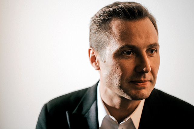 Специальный мужской проект Buro 24/7 и Giorgio Armani: backstage (фото 12)