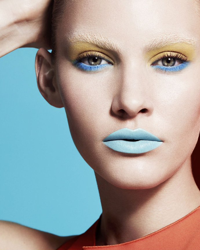 Эмили Бейкер в съемке Color Blocking (фото 3)