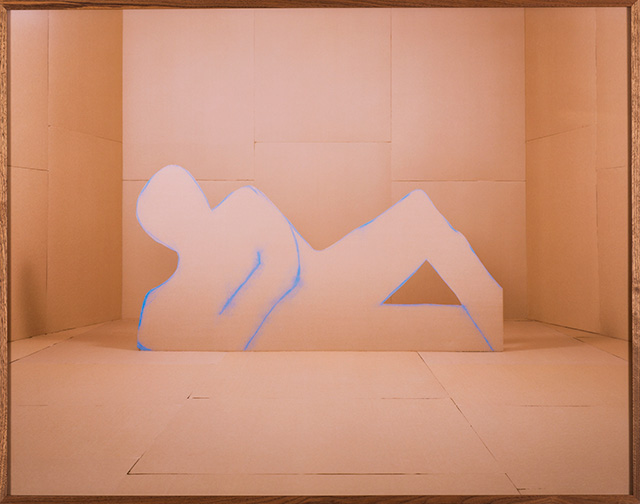 Gina Osterloh. Reclining Man, 2012 Обзор: фотоярмарка LA Paris Photo в Лос-Анджелесе (фото 5)