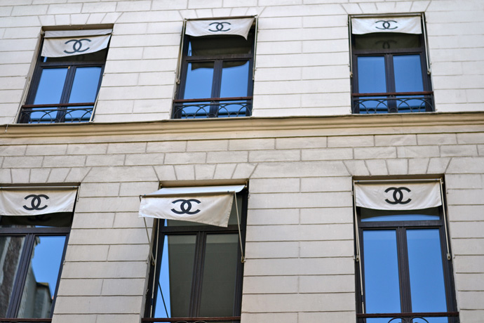 Парижский бутик Chanel расширяется (фото 1)