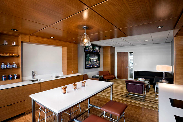 Суперложе для просмотра Super Bowl 2014 (фото 2)