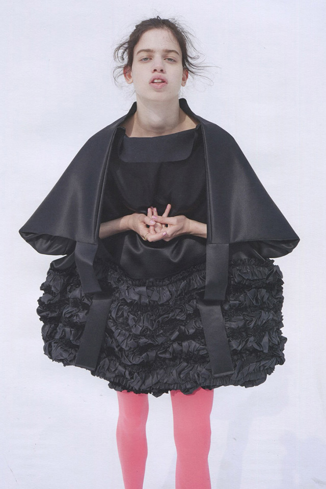 Лили Макменами в объективе Юргена Теллера для System (фото 3)