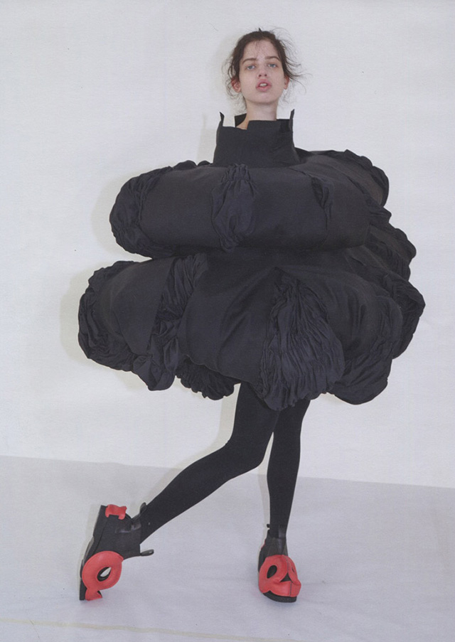 Лили Макменами в объективе Юргена Теллера для System (фото 5)