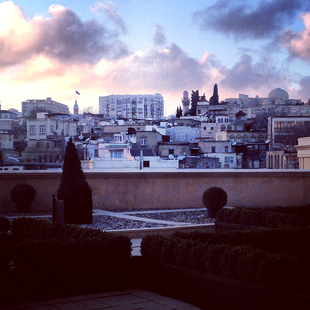 Мария Байбакова о Баку и выставке Love Me, Love Me Not (фото 1)