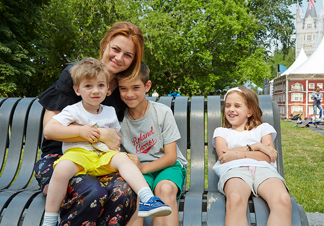 Анна Степанец с детьми Английский детский фестиваль в парке искусств "Музеон" (фото 7)