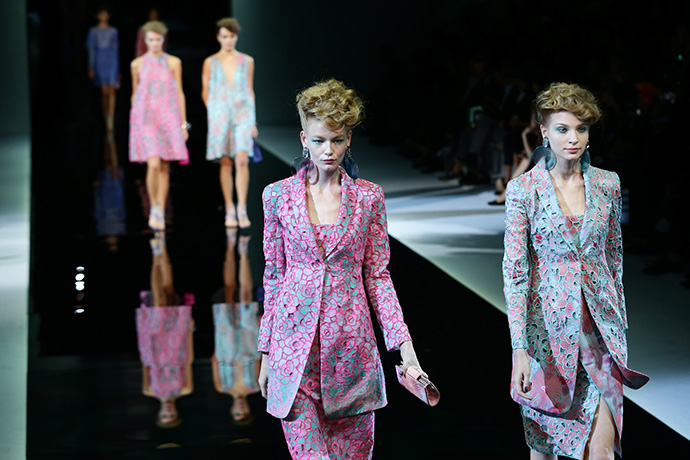 Обзор Buro 24/7: Giorgio Armani, весна-лето 2014 (фото 5)