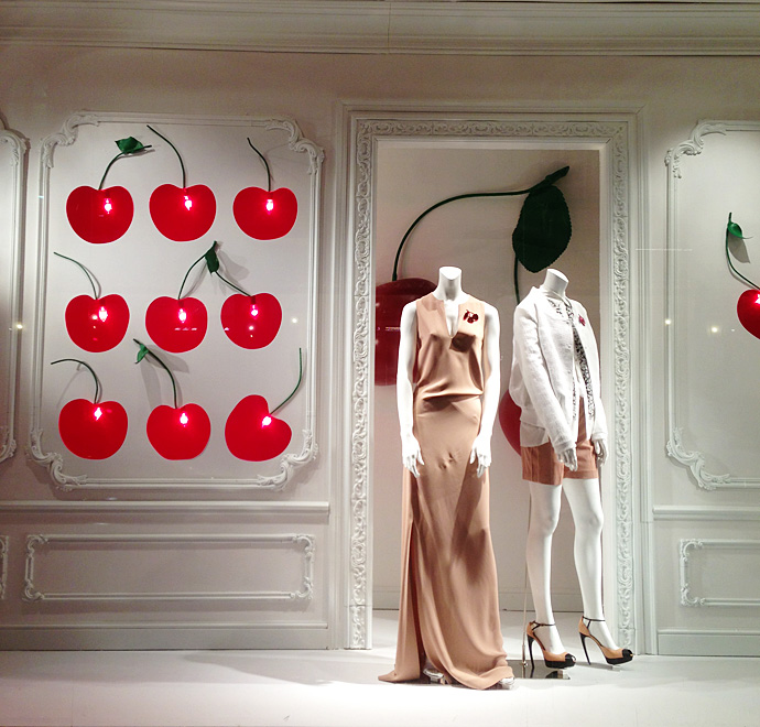 Лучшие витрины мира: ЦУМ (фото 2)