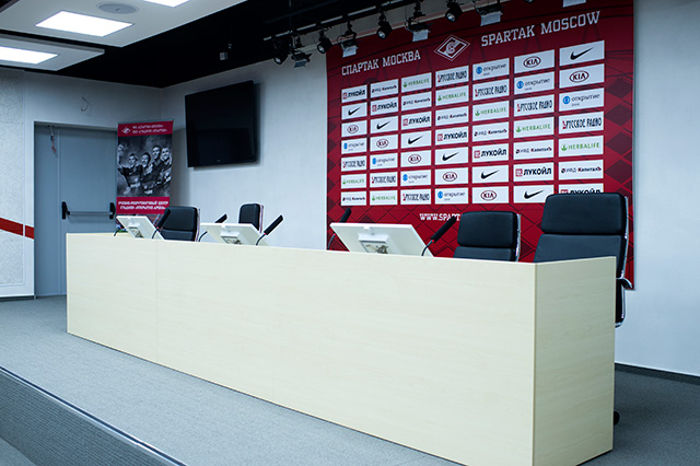 Архитектурные финты: новый футбольный стадион "Открытие арена" (фото 2)