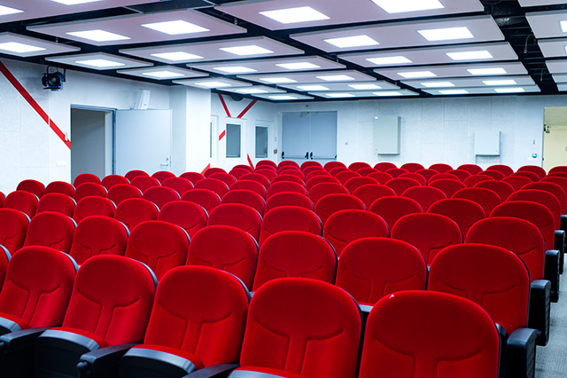 Архитектурные финты: новый футбольный стадион "Открытие арена" (фото 3)