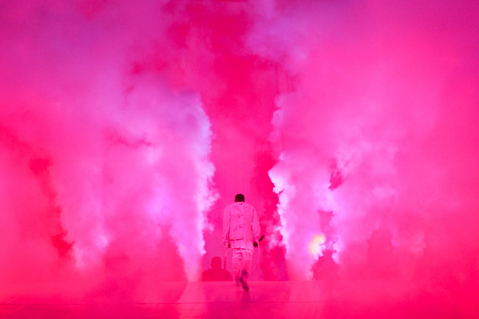 Выступление Канье Уэста в Париже (фото 3)