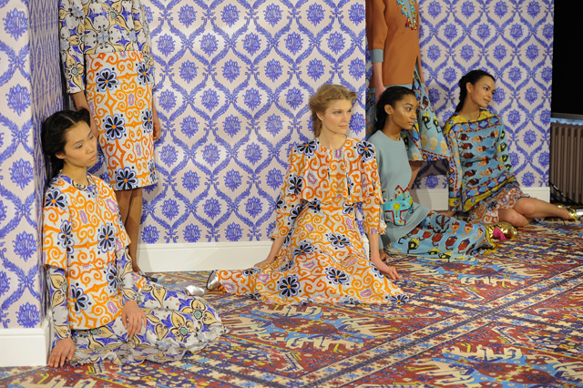 Обзор Buro 24/7: Tata Naka, осень-зима 2014 (фото 1)