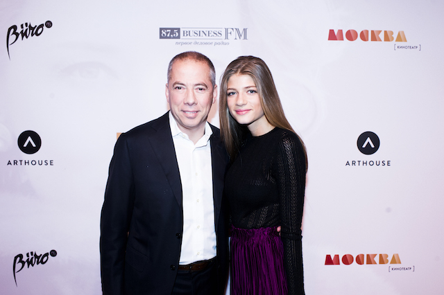 Аркадий и Александра Новиковы Гости pre-party "Оскар" в кинотеатре "Москва" (фото 10)