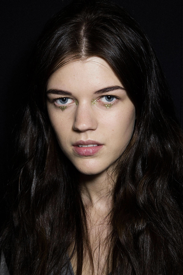 Anna Sui Летний макияж глаз: примеры с подиума (фото 3)