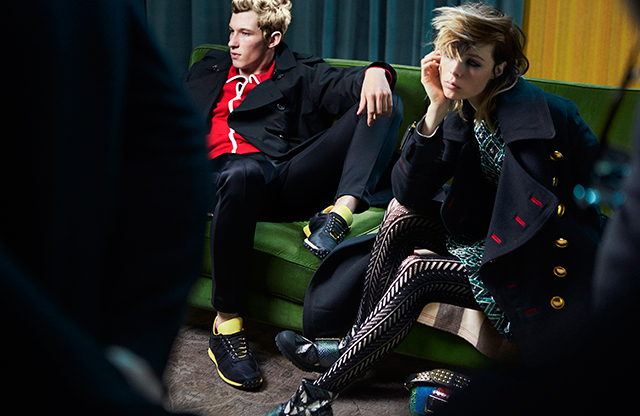 Как стать героем кампании Burberry, если ты не модель, а художник (фото 6)