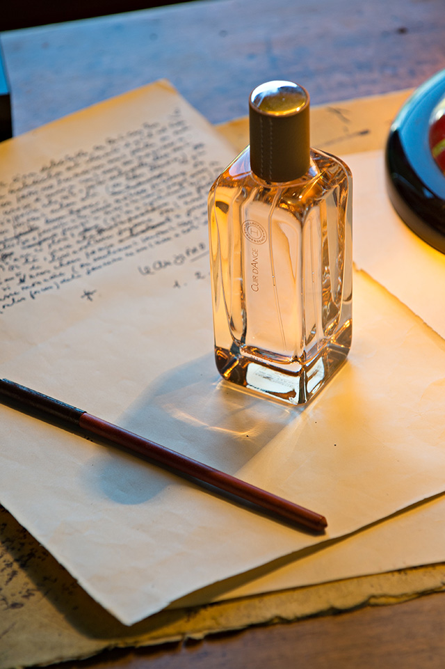 Новый аромат Cuir d'Ange от Hermès (фото 1)