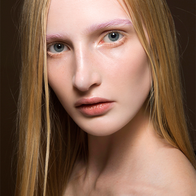 Бьюти-итоги года: 15 главных трендов (фото 4)