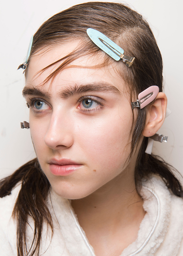 Christopher Kane, весна-лето 2017 5 причесок с Недели моды в Лондоне (фото 1)