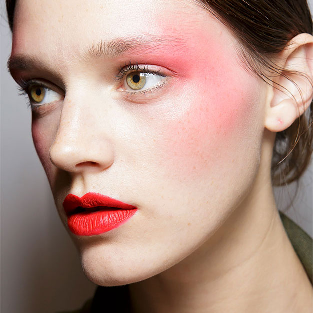 Бьюти-итоги года: 15 главных трендов (фото 3)