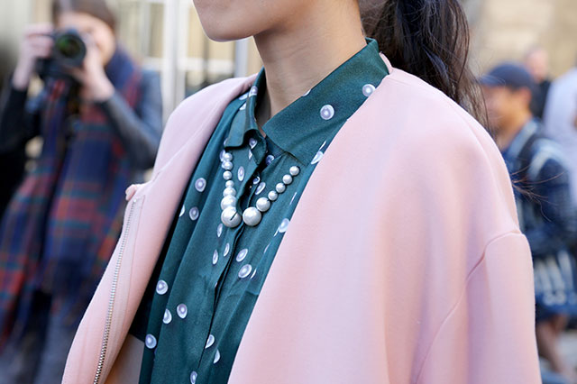 Неделя моды в Париже S/S 2015: street style. Часть IV (фото 7)