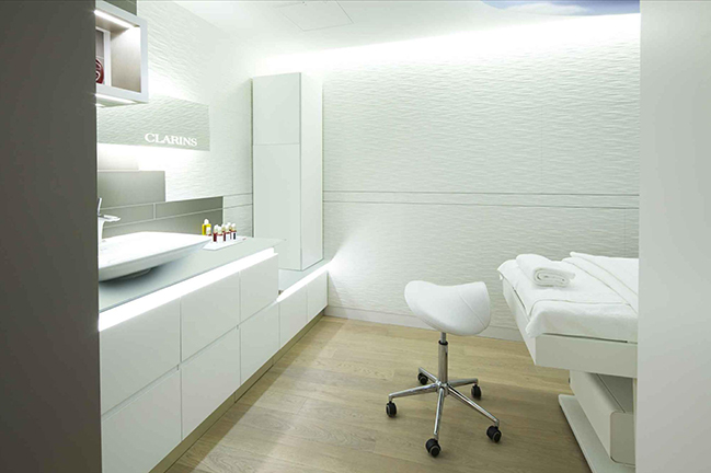 В Санкт-Петербурге открылся Clarins Skin Spa (фото 2)