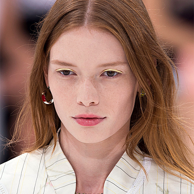 Объект желания: накладные стрелки от Dior (фото 2)