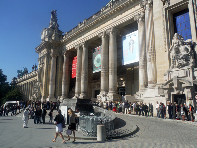 Ювелирные коллекции на Biennale des antiquaires в Париже (фото 1)