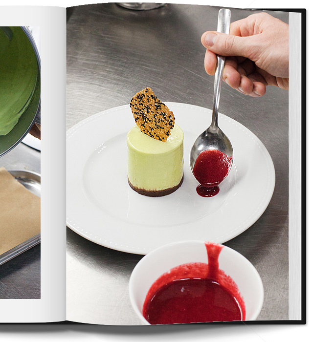 Блюдо недели: чизкейк с зеленым чаем от шефа Дмитрия Беляева (фото 6)