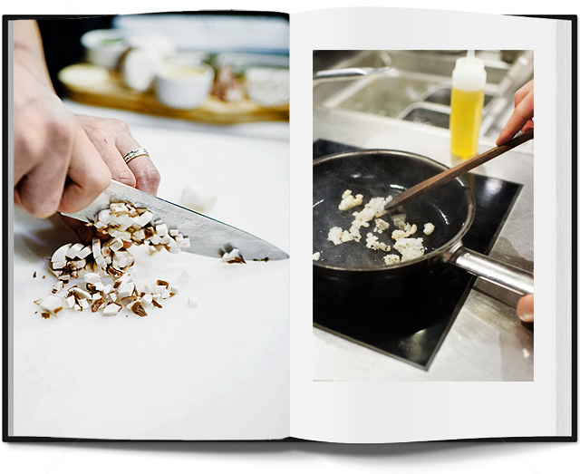 Блюдо недели: фаршированные кальмары с луковым пирогом от Анатолия Казакова (фото 2)