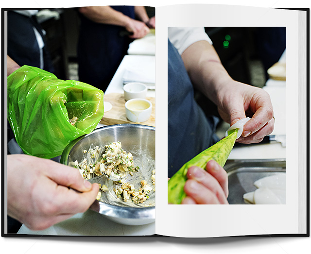 Блюдо недели: фаршированные кальмары с луковым пирогом от Анатолия Казакова (фото 4)