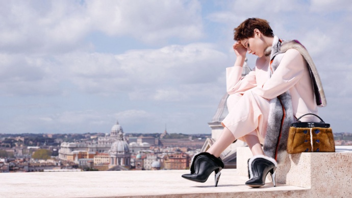 Саския де Брау Fendi