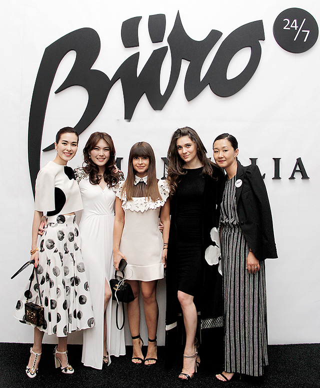 Содгэрэл Улзийхутаг, Тодгэрэл Улзийхутаг (Buro 24/7 Mongolia), Мирослава Дума, Екатерина Дарма, Одгэрэл Одонхуу (Buro 24/7 Mongolia) Запуск новой платформы Buro 24/7 Mongolia (фото 1)