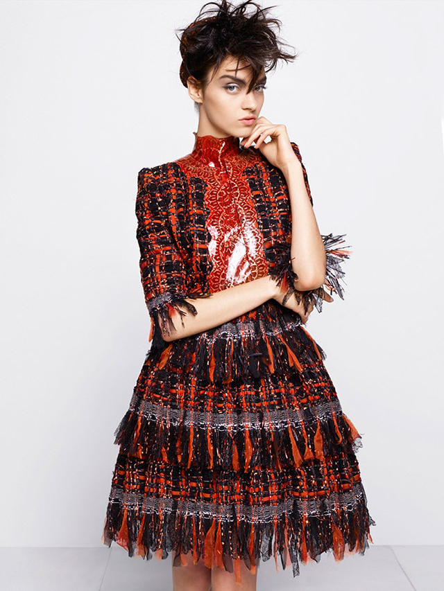 Магда Лагинхе в съемке к выходу Chanel Couture, осень-зима 2014 (фото 3)