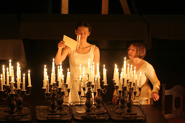 "Коварство и любовь" с Данилой Козловским на сцене Piccolo Teatro (фото 4)