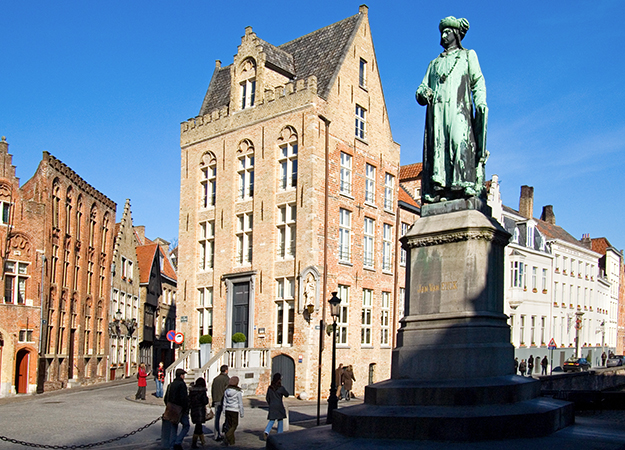 10 мест из фильма «Залечь на дно в Брюгге» (фото 11)