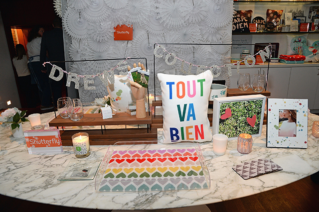 В преддверии праздников: Дрю Бэрримор представила коллекцию домашнего декора для Shutterfly (фото 2)