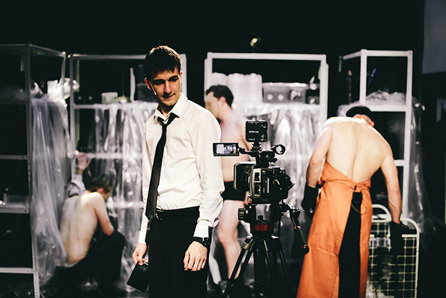 Делаем Кафку былью: «Процесс» Тимофея Кулябина (фото 3)