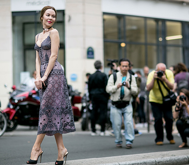 Неделя высокой моды в Париже, осень-зима 2015: street style. День 4 (фото 6)