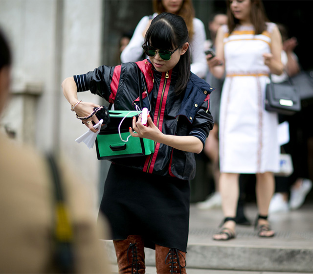 Неделя высокой моды в Париже, осень-зима 2015: street style. День 4 (фото 11)