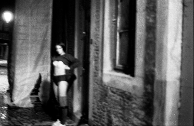 Lara Gasparotto. Rue Liège, 2014 (Stieglitz19) "Невиданное" в Амстердаме: третья ярмарка фотографии Unseen (фото 7)