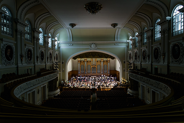 Как проходила репетиция концерта оркестра musicAeterna в Московской консерватории (фото 2)