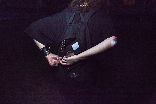 Антонина Баевер и Арнольд Вебер «Свежая кровь», 2016 19 московских выставок лета (фото 9)