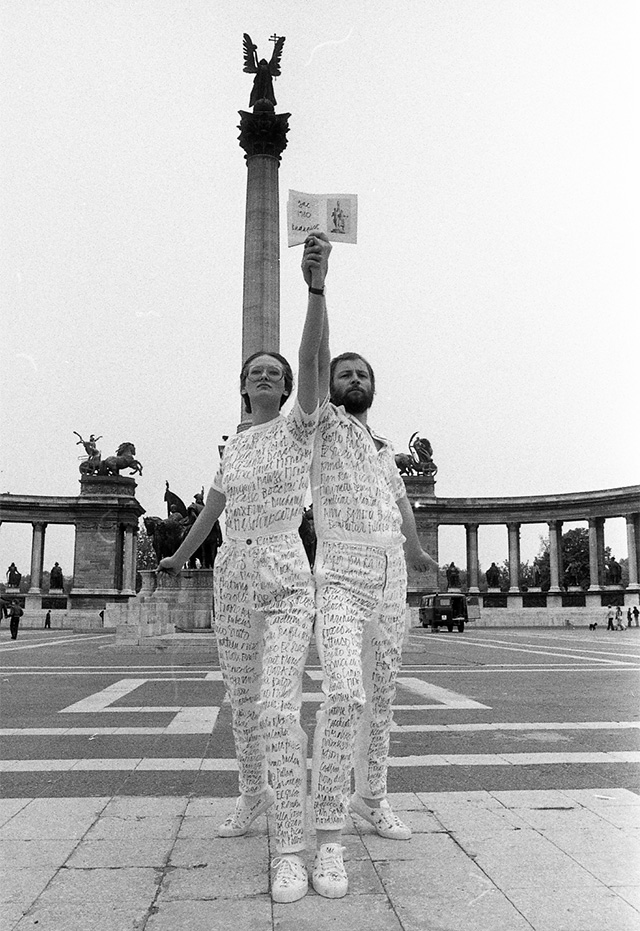 24 мая 1980. 24 мая 1980. Похороны иосипа броз тито. Открытие памятника кириллу и мефодию в москве 1992. Демонстрация 1 мая 1980.