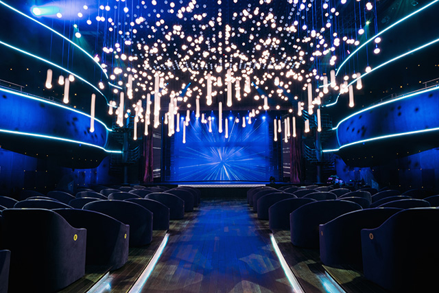 Шоу начинается: экскурсия Buro 24/7 по "Ленинград Центру" (фото 5)